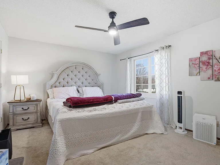 10427 Brown Farm Cir — Photo 31