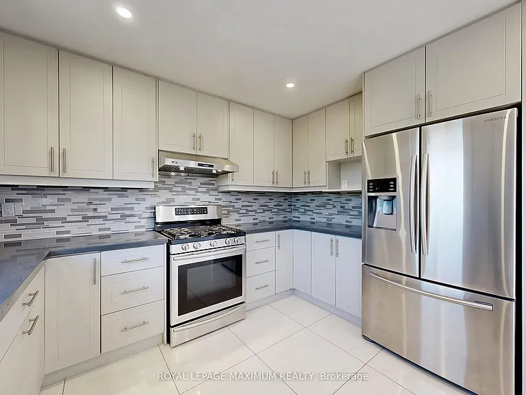 22A Waltham Cres — Photo 14