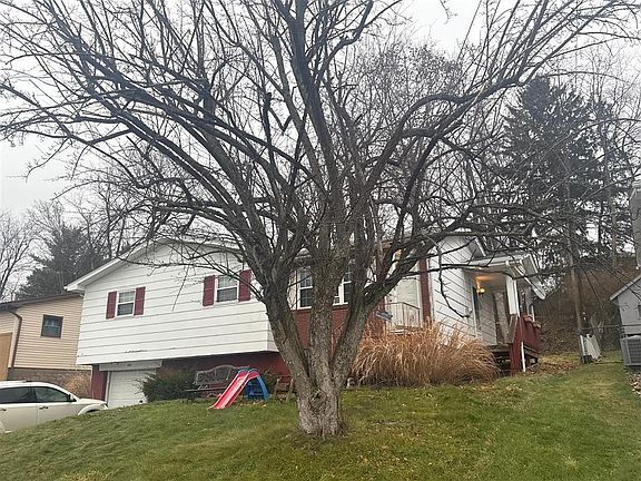 3rd image of 104 Dana Lynn Dr