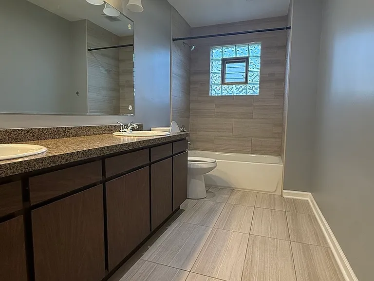 8817 W 84th St — Photo 14