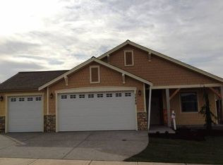 1049 Chestnut Loop, Mount Vernon, WA 98274