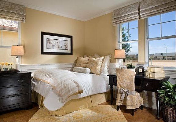 Oak Knoll Guest Bedroom