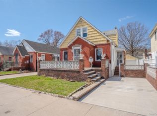 49-58 Utopia Parkway, Fresh Meadows, NY 11365