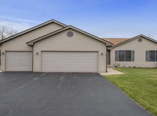 307 Eagle Point, Machesney Park, IL