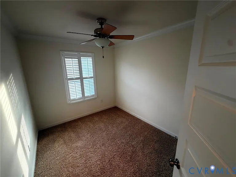 8217 Center Path Ln — Photo 12