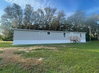 44231 E Lake Dr, Deland, FL 32720