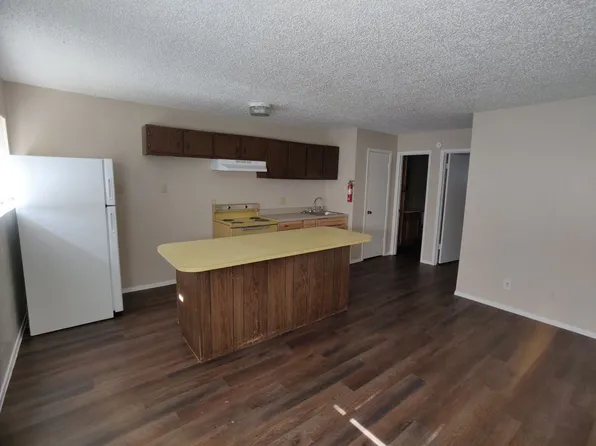 Shadywood Apartments