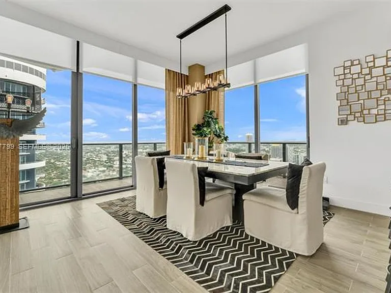 1300 S Miami Avenue Rd #Penthouse 5110 — Photo 14