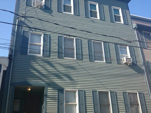 48-50 Russell St #2A, Boston, MA 02129