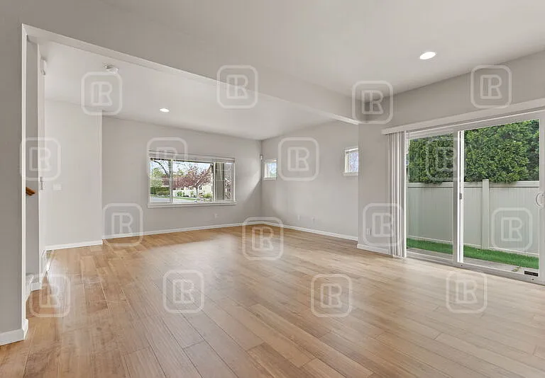1840 N Willamette Rd — Photo 6