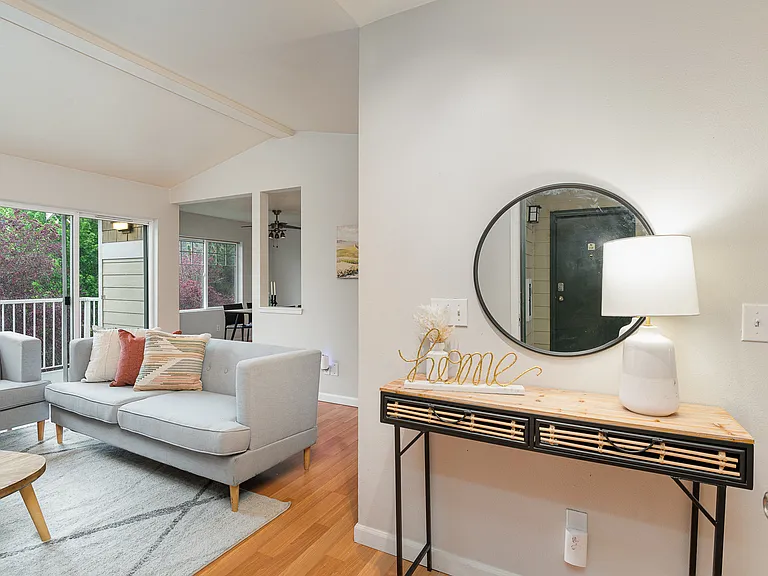 15150 140th Way SE #U303 — Photo 2