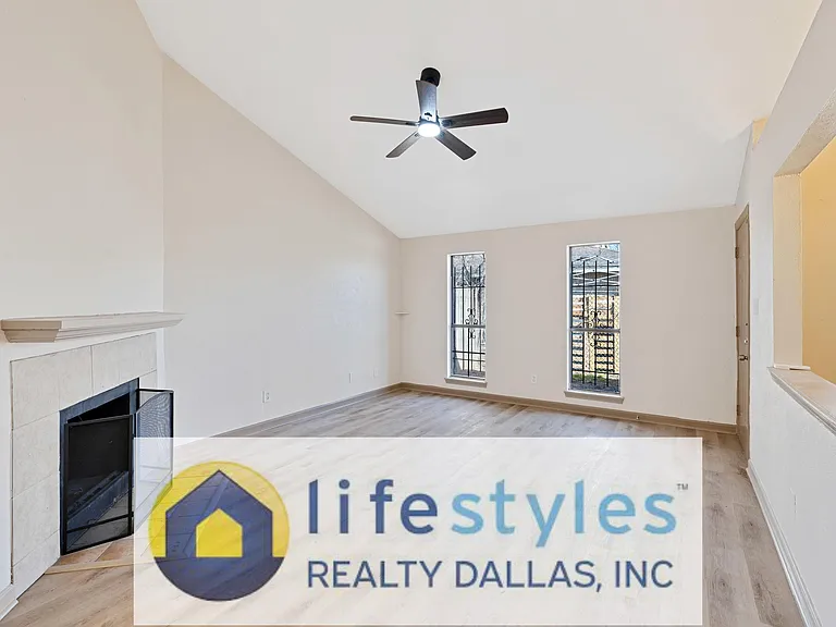 9456 Culberson St — Photo 3