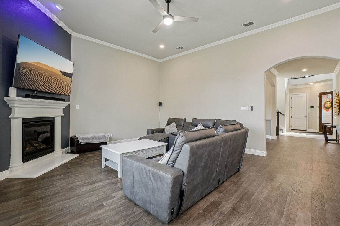 next background image