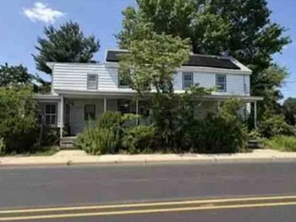 10 Lakewood Rd, New Egypt, NJ 08533