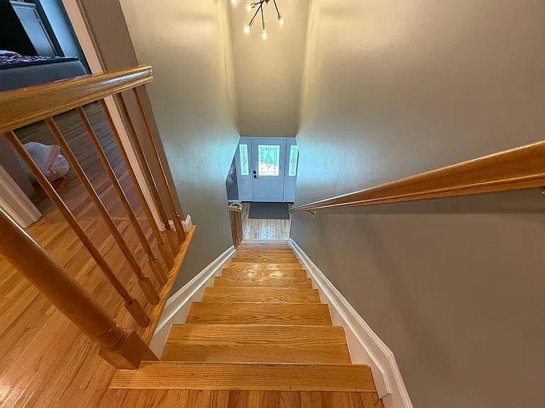 341 Maple St — Photo 23