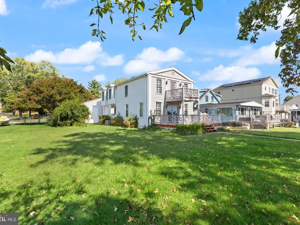 84 Kingston Park Ln, Baltimore, MD 21220