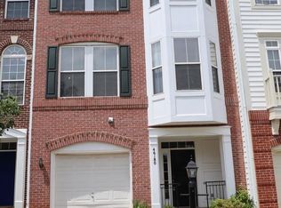 46180 Chester Ter, Sterling, VA 20165