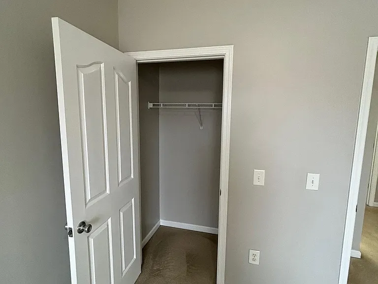 122 Raven Ct — Photo 16