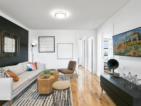 4th image of 6260 99th St APT 817