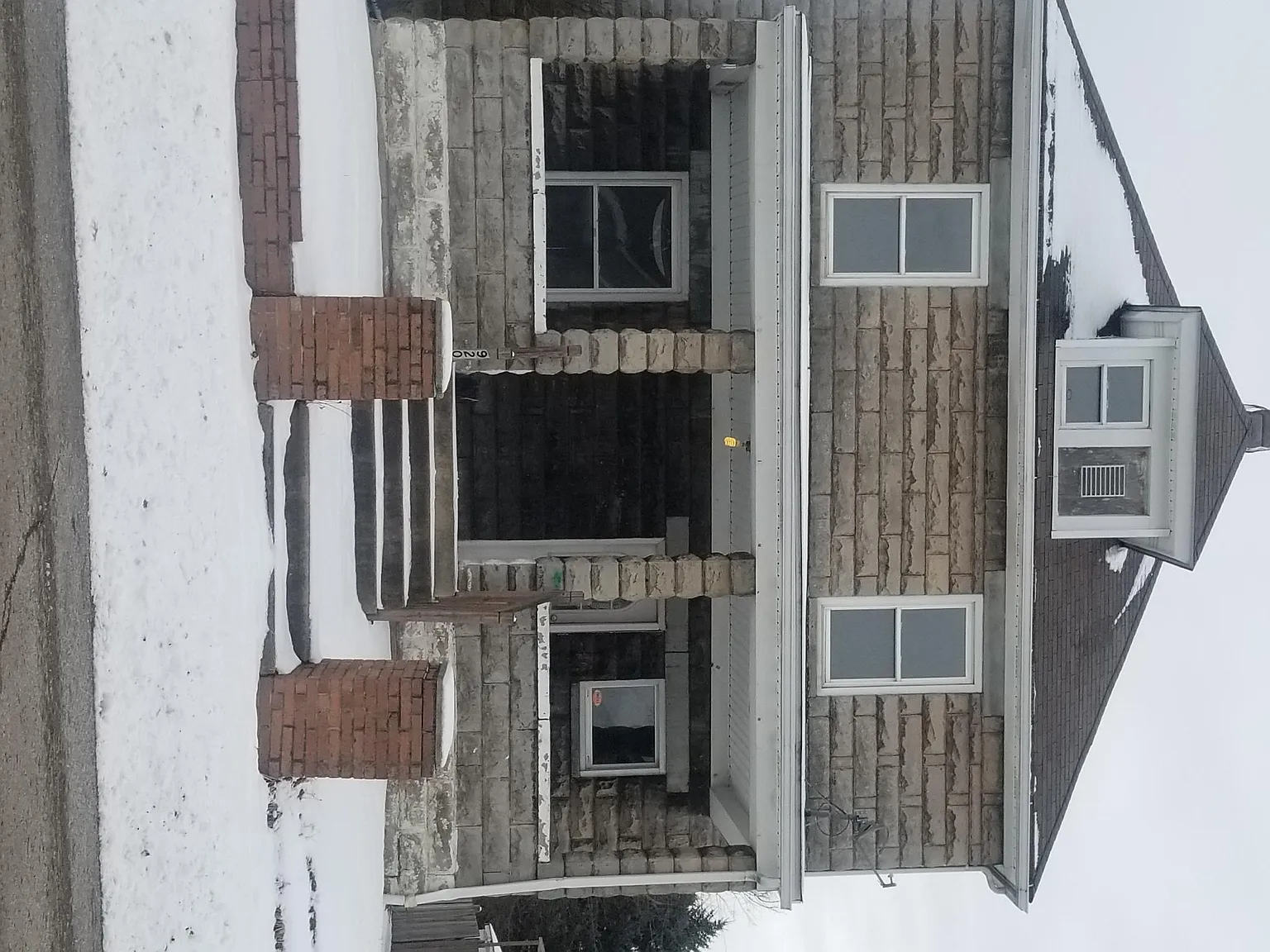 920 6th St SW photo 1