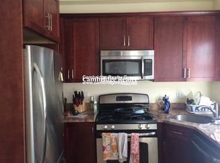154 Magazine St #2T, Cambridge, MA 02139