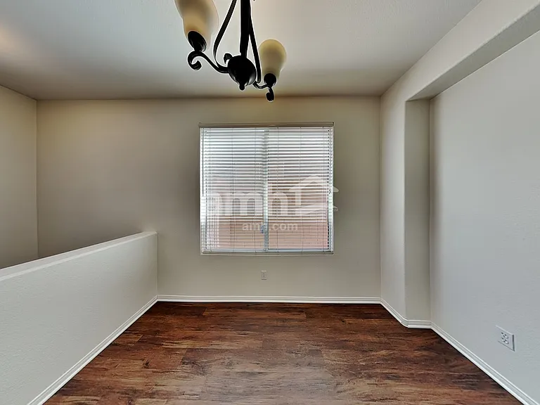 1006 Lone Pine River Ave — Photo 7