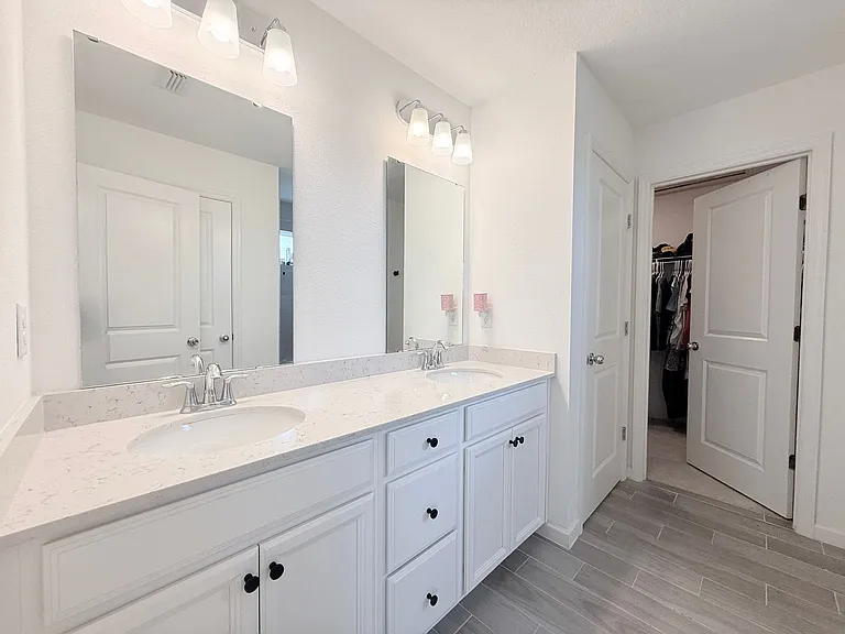 9931 Lovage Ln — Photo 20