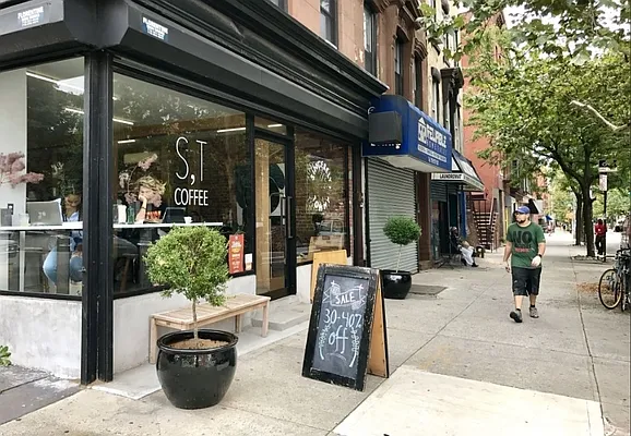 Rented by ERNY LLC | media 11