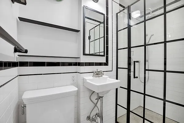 Rented by Douglas Elliman | media 14