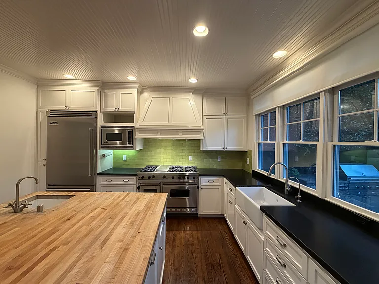 383 Hedge Rd — Photo 33