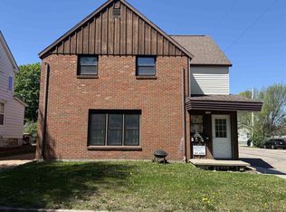 1532 COLLEGE AVENUE #1101/1101A Rogers St, Stevens Point, WI 54481