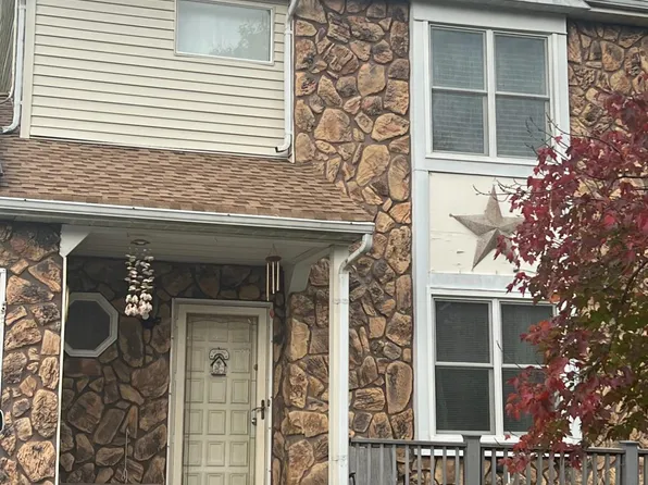 48 Woodland Way, Dayton, NJ 08810