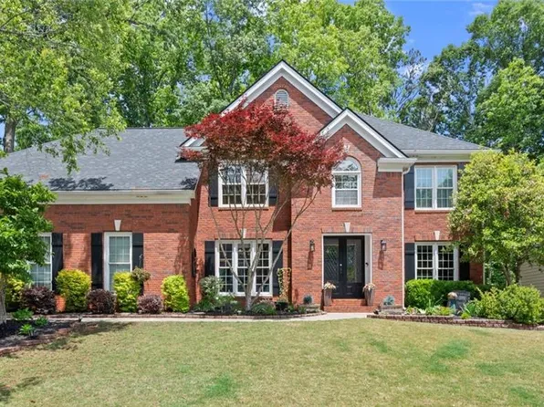 506 Deer Cliff Ct, Woodstock, GA 30189