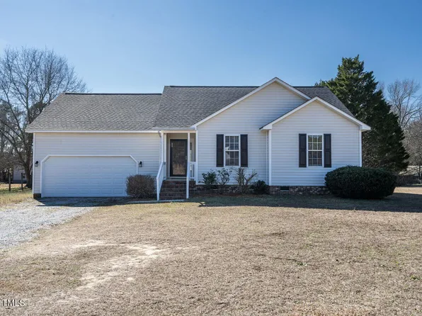 1463 Powhatan Rd, Clayton, NC 27527