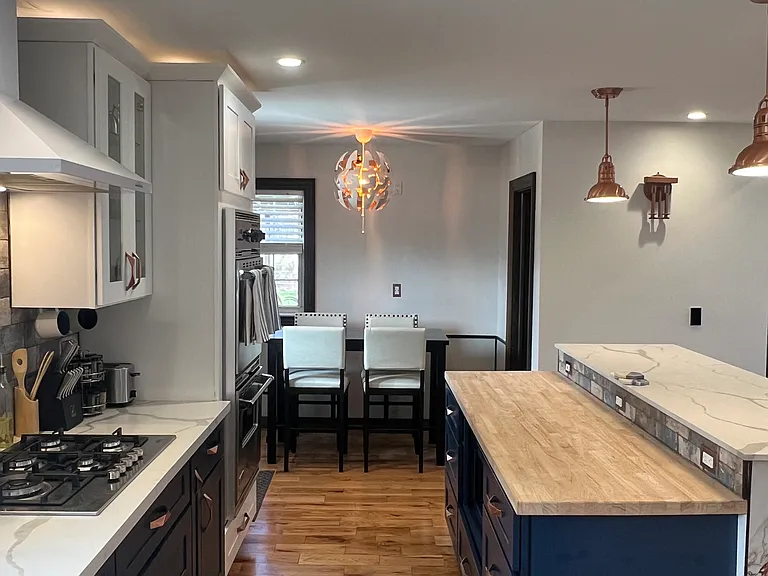 3863 Seneca St — Photo 16