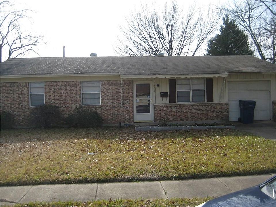 1st image of 1002 Rosewood Hills Dr