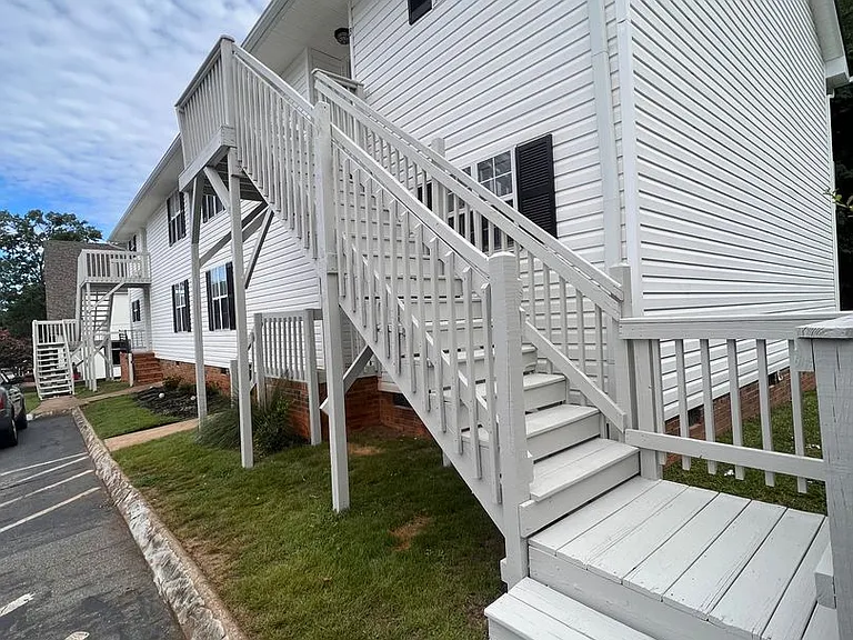 Green Acres — Photo 20