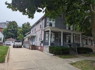 819 49th St, Kenosha, WI 53140