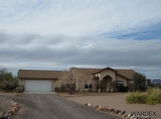 995 S Escuela Rd, Golden Valley, AZ 86413