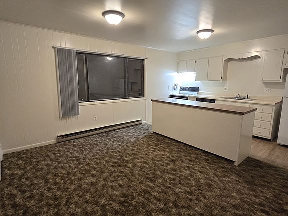 4th image of 520 Willow St #6