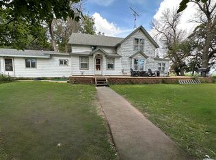 28935 Paul Ave, Worthington, MN 56187