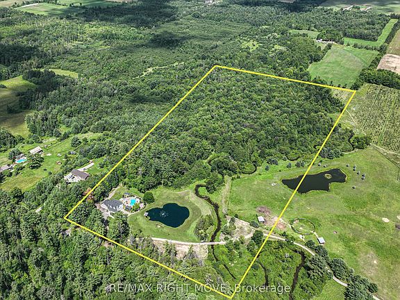 3rd image of 3625 Fairgrounds Rd