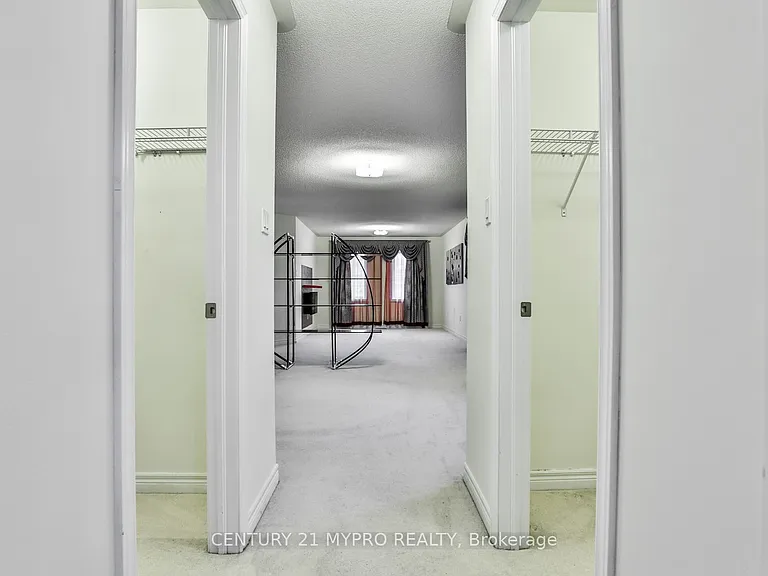 431 Woodspring Ave E — Photo 29
