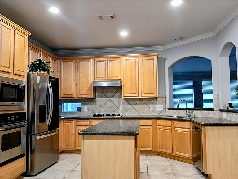 17815 Gables Bend Dr — Photo 6