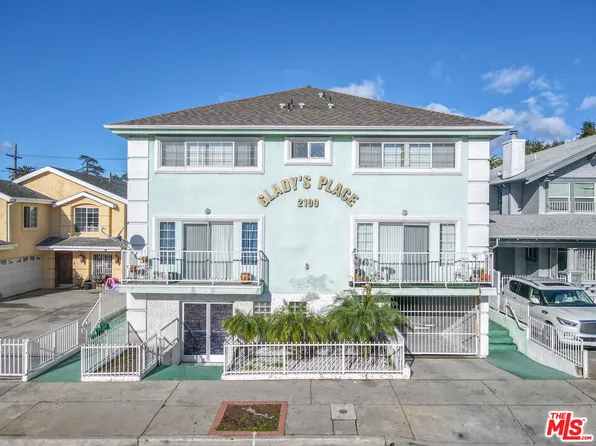 2109 Crenshaw Blvd, Los Angeles, CA 90016