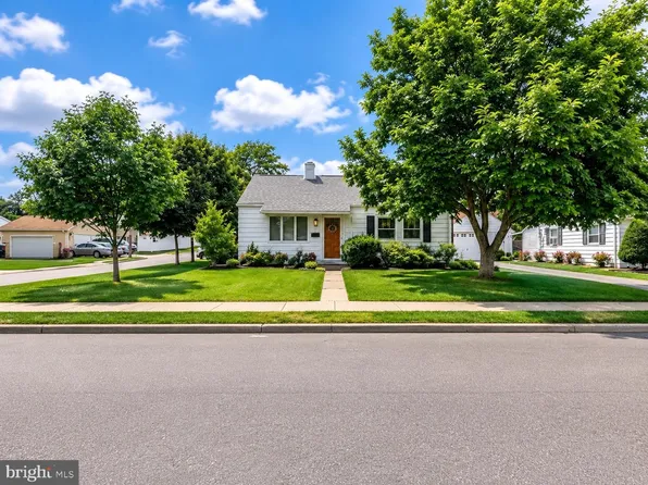 2103 Livingston St, Bethlehem, PA 18017