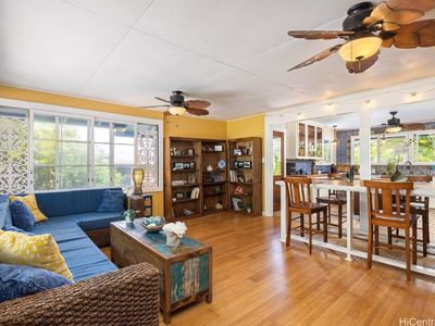 2428 Waiomao Rd, Honolulu, HI, 96816