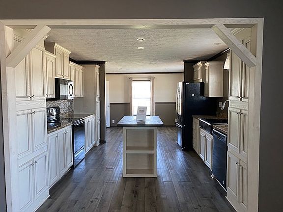 4th image of 1050 Highway 44 W Lot 170