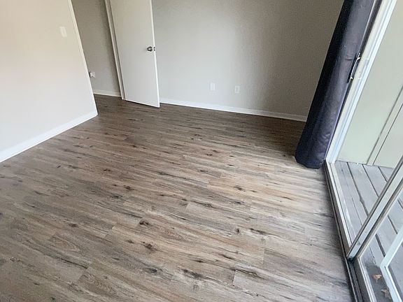 3rd image of 209 Orchard Trace Ln APT 6