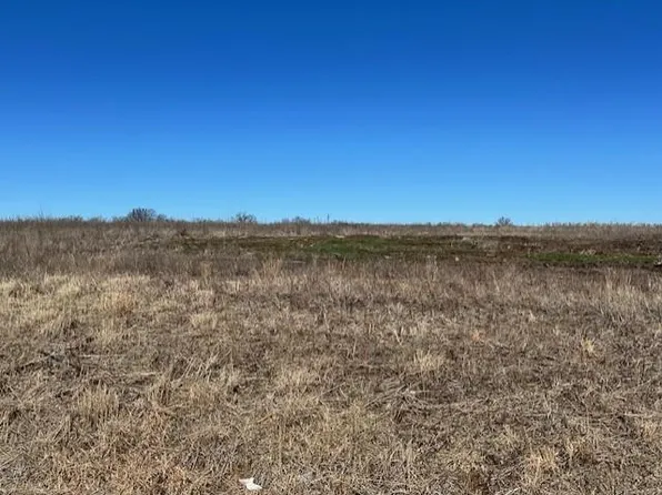 117XX E 54th Hwy, Nevada, MO 64772